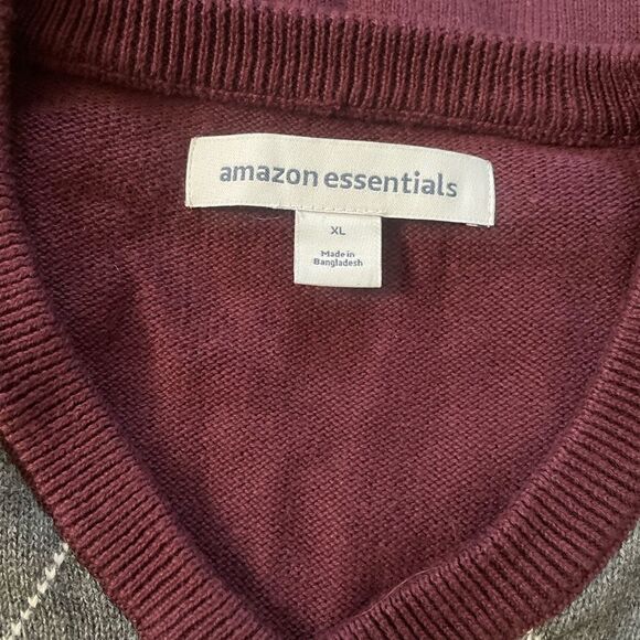 NWT Amazon Essentials Men's V-Neck Sweater - Picture 8 of 11